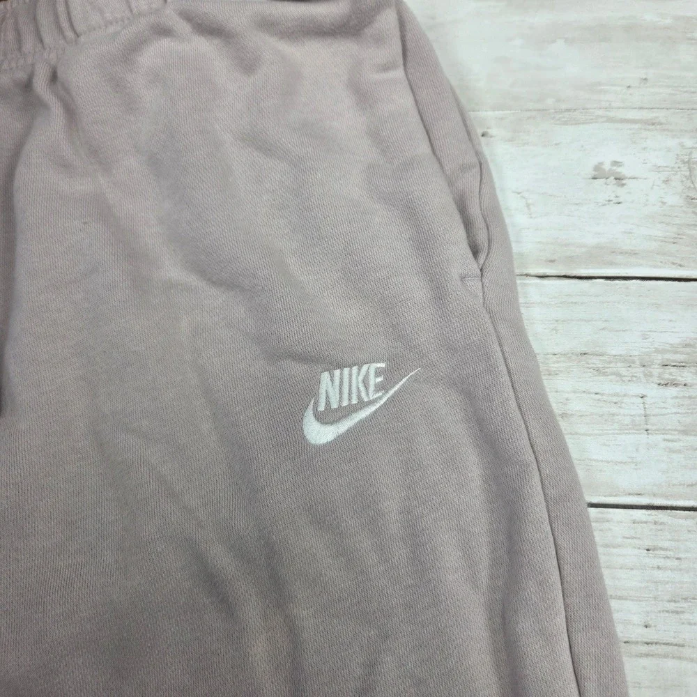 Nike Sportswear Club Fleece Jogger Sweatpants Women Small Mauve DQ5191-019